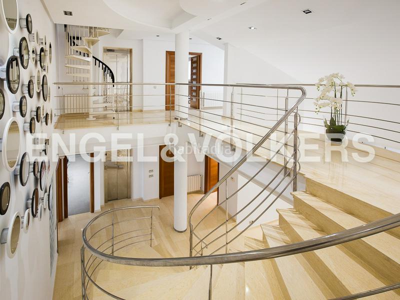 Foto e784d28c-d317-4ac5-ad19-0f607ce66a95. Rent country house with heating parking pool in Cumbres de Calicanto Torrent