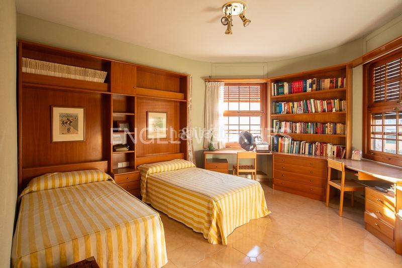 Foto 33f41925-bb0a-42b1-b954-d14c67f51040. House with heating parking in Zona Avenida del Mar Castellón de la Plana