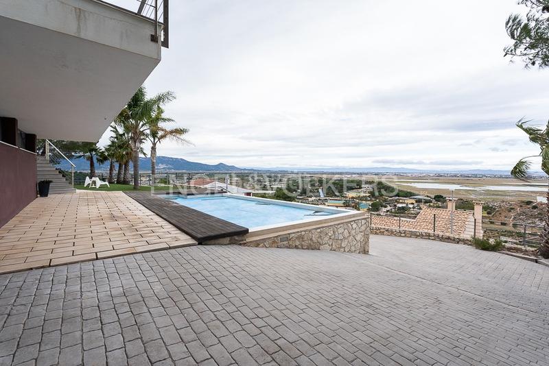 Foto 4226a3b2-5a13-4c00-baf6-32fce4725d94. Miete haus mit heizung pool in Bonavista-Lago San Lorenzo Cullera