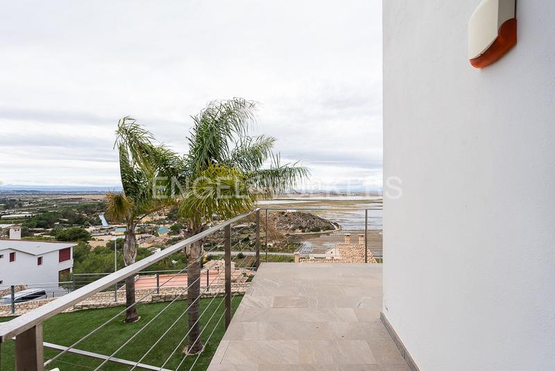 Foto eb49be6e-d559-4dce-80eb-e785c8b7105b. Miete haus mit heizung pool in Bonavista-Lago San Lorenzo Cullera