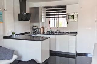 Apartament a Les Bovetes - La Felicidad. Apartamento recien renovado en la playa de dénia