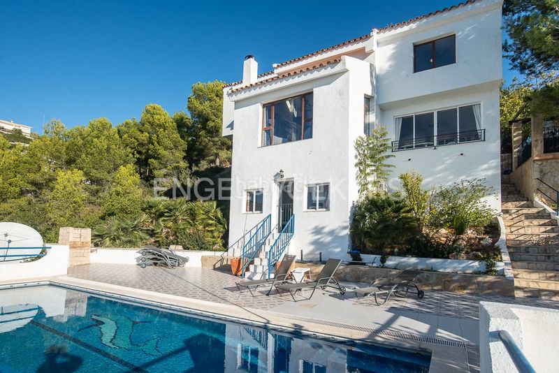 Foto 292645dc-06c8-4845-8e59-36f92c546ed6. Casa amb calefacció piscina a Alcossebre