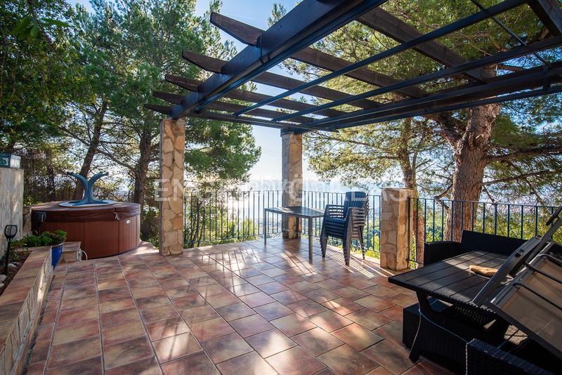 Foto 48076b66-f993-49c7-ae19-551ef5cc2a66. Casa amb calefacció piscina a Alcossebre