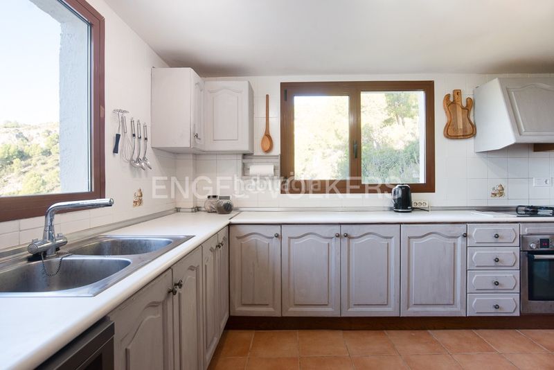 Foto 53792321-341f-4ff3-b662-f1ae092115f8. Casa amb calefacció piscina a Alcossebre