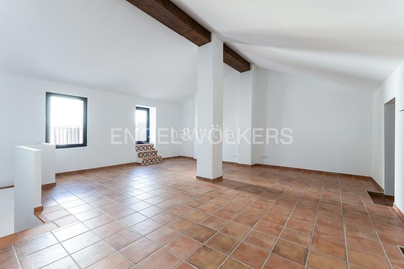 Foto 04222477-0bfe-468f-8e53-10b8848dee7c. Casa amb calefacció piscina a Piles