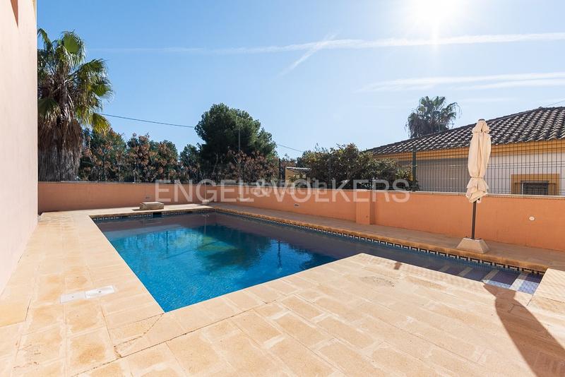 Foto b9a0b739-92de-4373-93b3-1a71531e8a98. Haus mit heizung parking pool in Corralet-Bonanza-Tres Rutas Náquera