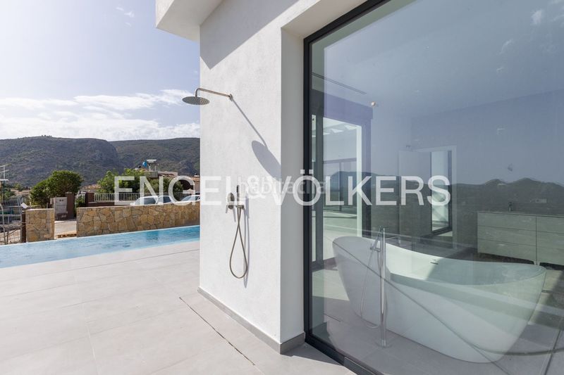 Foto 662e8d2d-08b7-477f-98a4-f04673913781. Casa amb calefacció aparcament piscina a Monte Solana Pedreguer