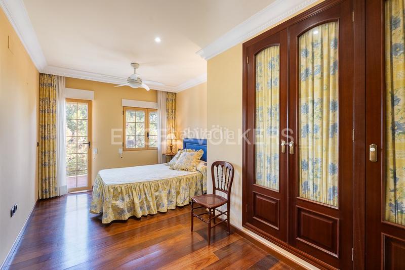 Foto 4432731e-2223-4c5c-9cc7-edbc7fa8d12d. House with heating parking pool in Centro-El Castillo Sagunt