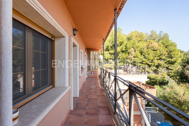 Foto 680f7ff7-87e4-4b64-80a0-430925559098. House with heating parking pool in Centro-El Castillo Sagunt