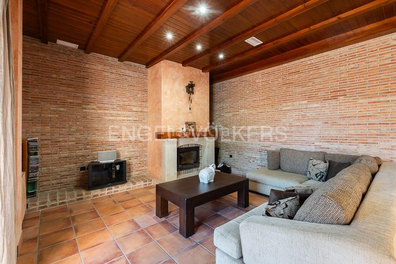 Foto 7c4c1f68-4f52-4822-822d-d622cc53588f. House with heating parking pool in Centro-El Castillo Sagunt