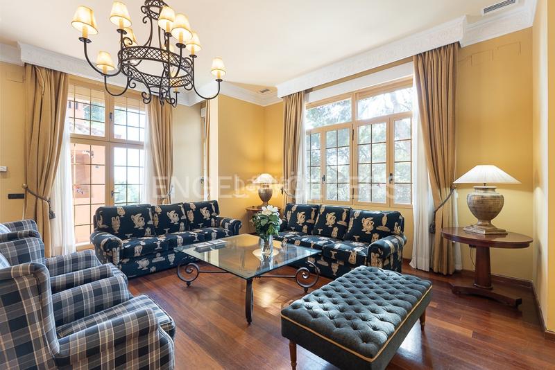 Foto 90d84cee-c420-40c1-9799-323bfd6da45f. House with heating parking pool in Centro-El Castillo Sagunt