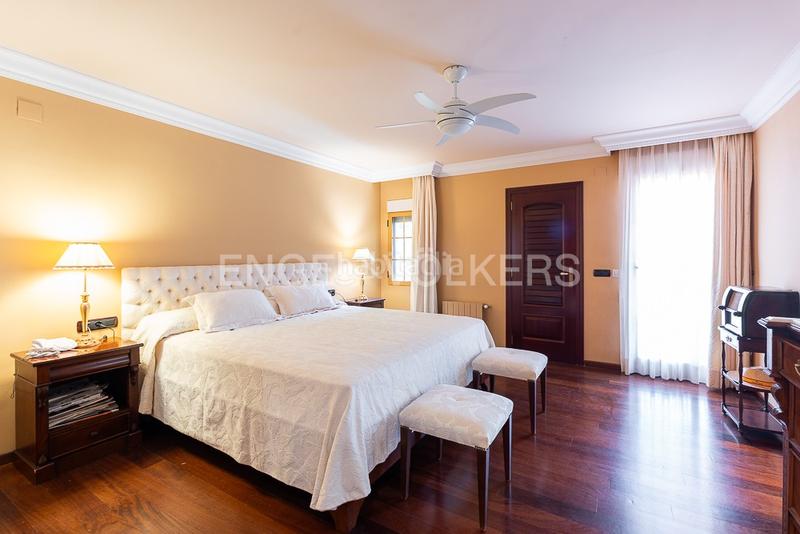 Foto 95f157f3-496f-4f48-a2cb-88a94f394d76. House with heating parking pool in Centro-El Castillo Sagunt