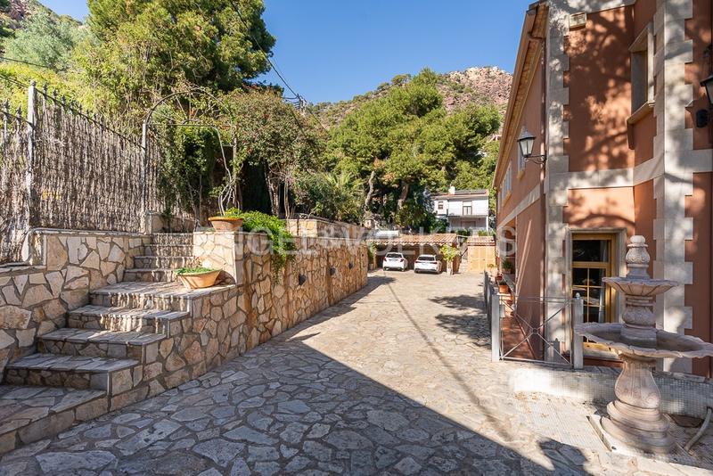 Foto d437f814-7aaf-419e-b9b0-23647714845f. House with heating parking pool in Centro-El Castillo Sagunt