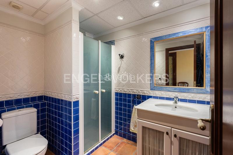 Foto ed5d33c8-dd43-47b0-84ac-f5dee6a5ea75. House with heating parking pool in Centro-El Castillo Sagunt