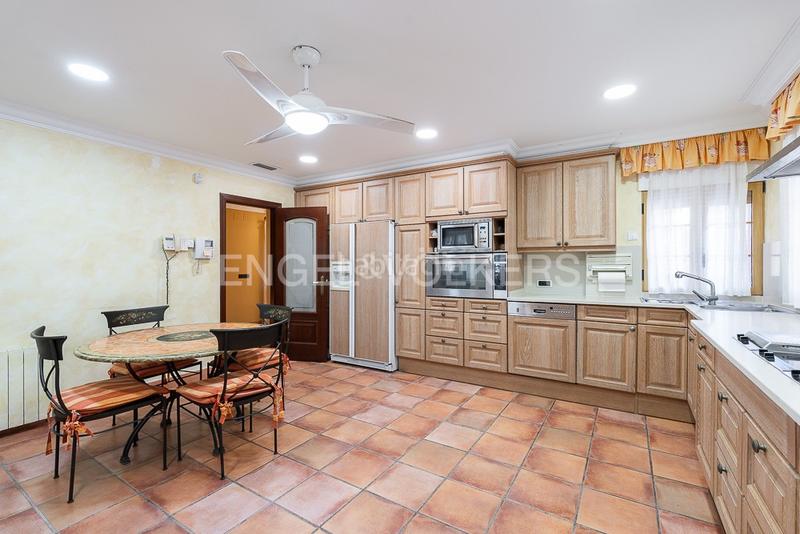 Foto f455d117-07cc-4d32-a508-0e7aae23646b. House with heating parking pool in Centro-El Castillo Sagunt