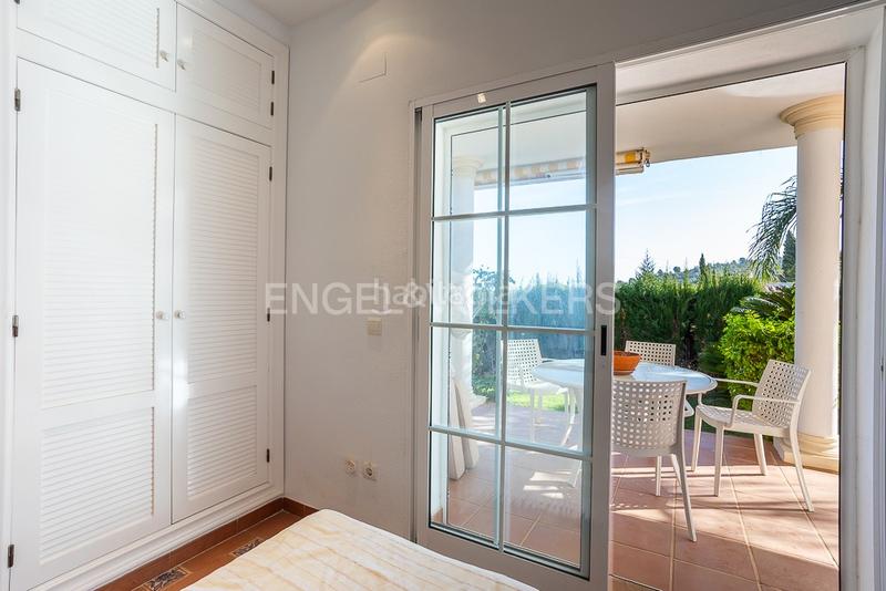 Foto 44211cfe-6c37-49d2-ac53-5cc1ad811921. Casa  con sol de invierno y vistas al mar. en Dénia