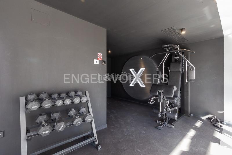 Foto 6ed4debd-2b2a-4b78-8769-06cced9c2f7b. Apartamento  con terraza en torre ikon en Valencia
