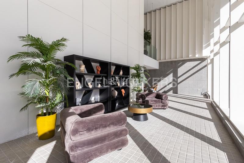 Foto d1ee0b9c-45d5-44a0-8237-73a46c71cafe. Apartamento  con terraza en torre ikon en Valencia