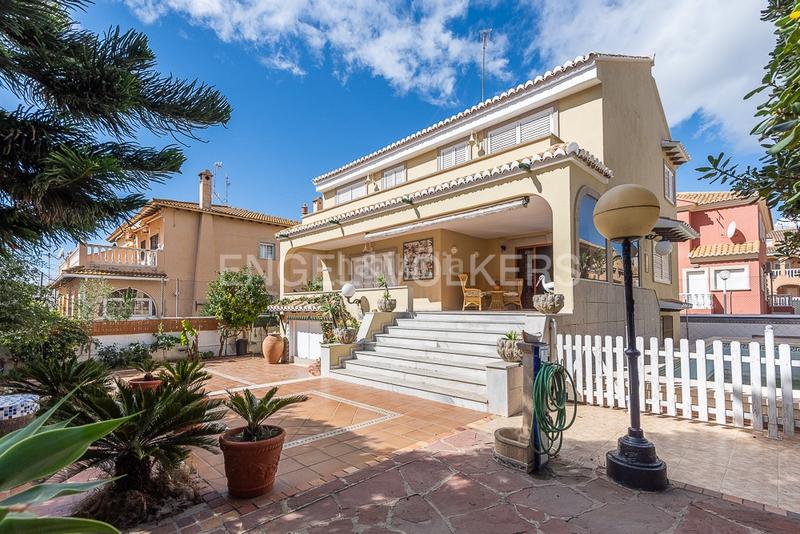 Foto 4c193309-6824-47cf-a661-791986957581. Casa magnífica casa con piscina privada junto al mar en Sueca