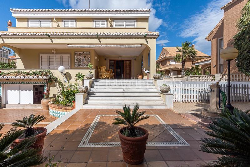 Foto a9a4d8ca-a617-4629-a795-247e69169a68. Casa magnífica casa con piscina privada junto al mar en Sueca