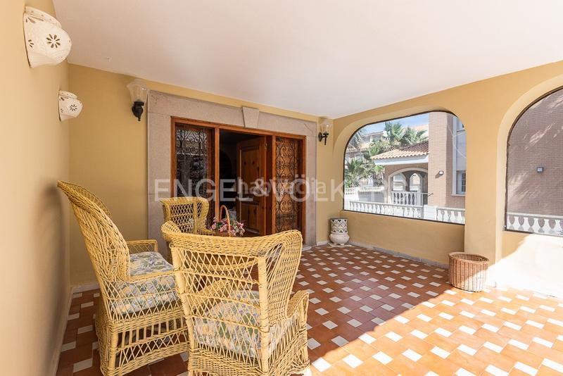 Foto dbc24510-baed-4cc6-b1e0-6c392d5baa0b. Casa magnífica casa con piscina privada junto al mar en Sueca