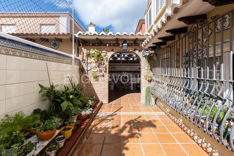 Foto e8abe0fe-ebcf-412f-941c-ba0c77a3e7ae. Casa magnífica casa con piscina privada junto al mar en Sueca