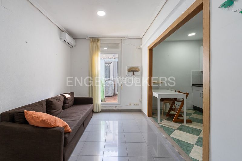 Foto 10fb0db4-d03e-4abd-8d1d-374a2cc569a5. Casa amb calefacció a El Cabanyal-El Canyamelar Valencia