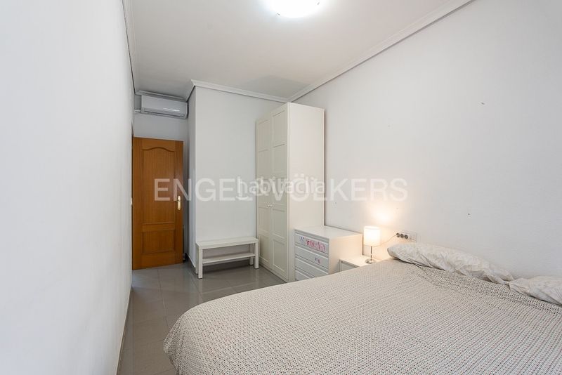 Foto 13c71cde-bf0b-4188-a4bd-12057ff4e21b. Casa amb calefacció a El Cabanyal-El Canyamelar Valencia