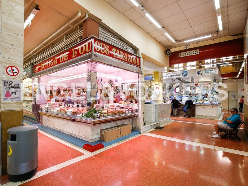 Foto 35eb5f40-d5bd-438b-abc1-b8406a0fd6d2. Casa amb calefacció a El Cabanyal-El Canyamelar Valencia