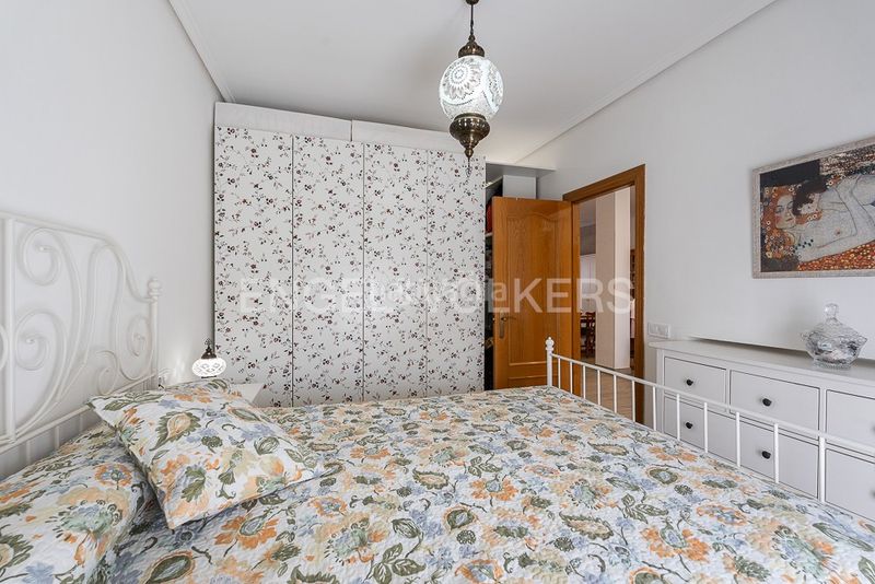 Foto 360ca16f-722d-42cc-b3ed-a463553a9c78. Casa amb calefacció a El Cabanyal-El Canyamelar Valencia