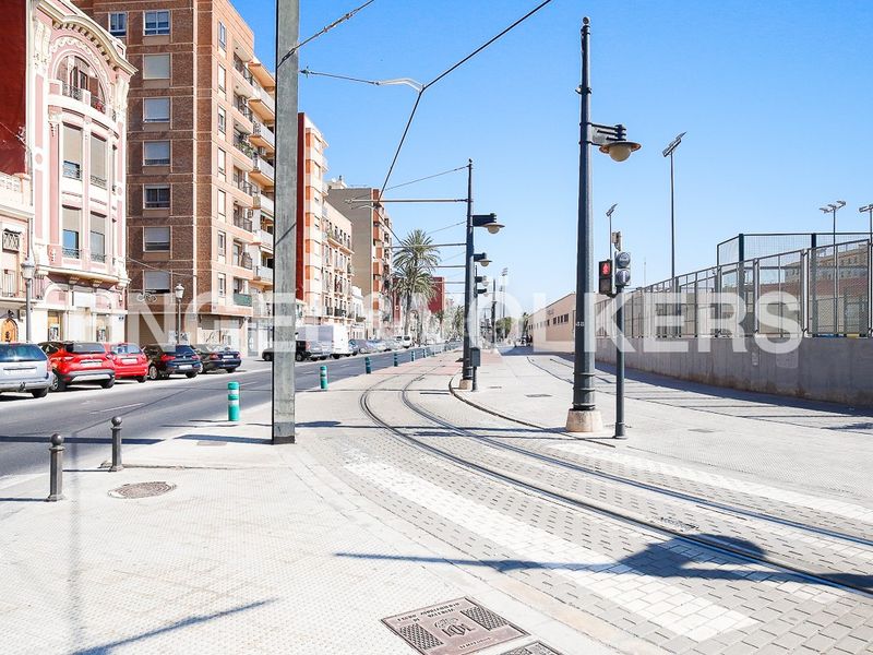 Foto 4137c58a-7281-4062-9e94-cf8e5949d121. Casa amb calefacció a El Cabanyal-El Canyamelar Valencia