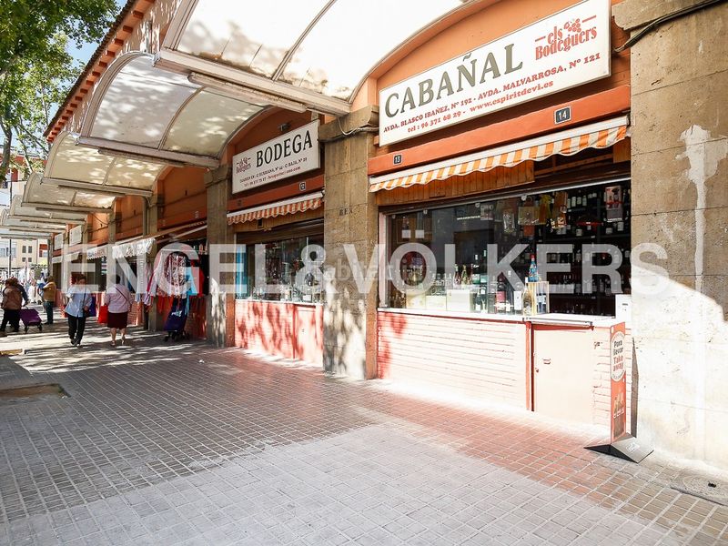 Foto 52648874-9b2c-4a84-a7a3-2c86affbc716. Casa amb calefacció a El Cabanyal-El Canyamelar Valencia