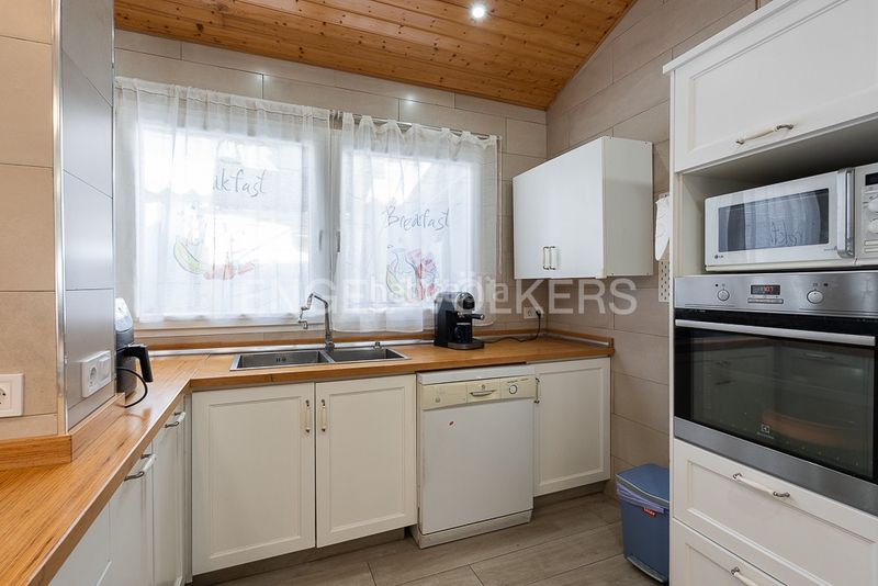 Foto 693452fa-0786-4ae3-b32f-e157f064e168. Casa amb calefacció a El Cabanyal-El Canyamelar Valencia