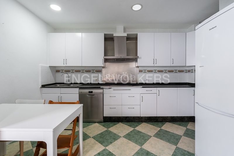 Foto be358356-8743-4a36-9c50-9c341aa545f6. Casa amb calefacció a El Cabanyal-El Canyamelar Valencia