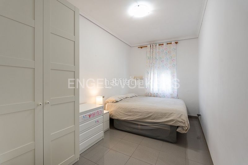 Foto ffcb39fc-ddb7-4392-83df-6a746168f2a9. Casa amb calefacció a El Cabanyal-El Canyamelar Valencia