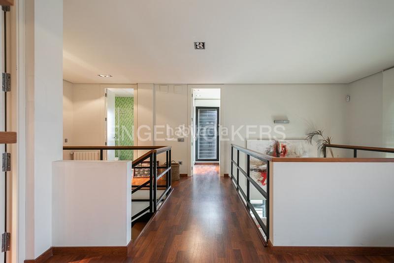 Foto 0e23c4b5-c981-487e-ad4c-cbf7a47d26b6. Maison avec chauffage parking piscine dans Corinto-Almardà Sagunt