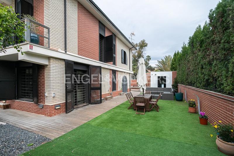 Foto 200fe7af-904a-4d52-95a6-7ba99f04a917. Maison avec chauffage parking piscine dans Corinto-Almardà Sagunt