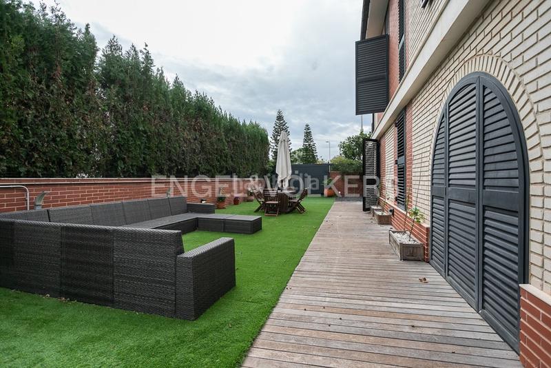 Foto 61e02723-af40-409c-ab20-f71e2d2e18c1. Maison avec chauffage parking piscine dans Corinto-Almardà Sagunt