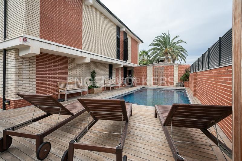 Foto 88c41971-33fa-4363-8f9a-c5281cb8d671. Maison avec chauffage parking piscine dans Corinto-Almardà Sagunt