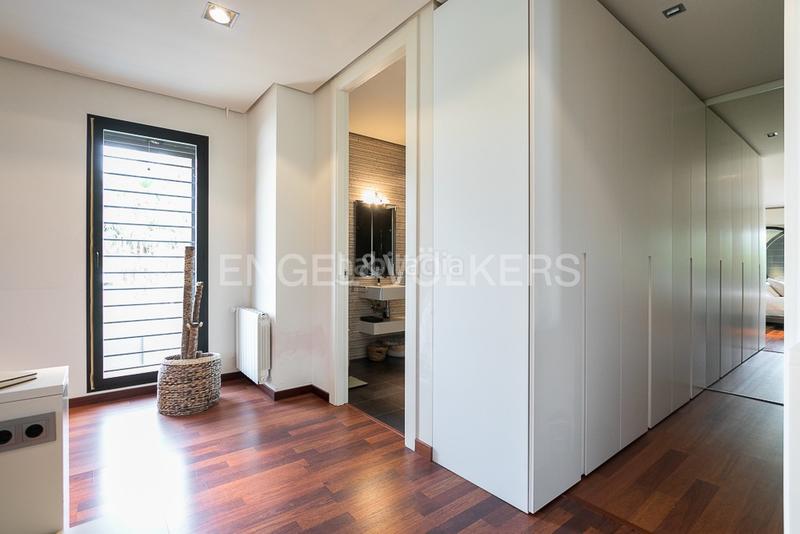 Foto bacba646-ebee-4a9b-ac59-cc2c9f0da0bb. Maison avec chauffage parking piscine dans Corinto-Almardà Sagunt