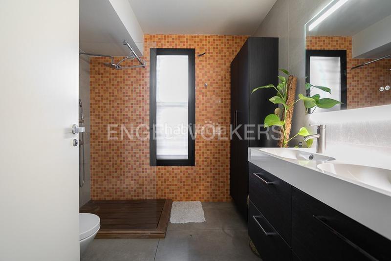 Foto d3898e01-ffc5-46b6-a305-a020085a17c7. Maison avec chauffage parking piscine dans Corinto-Almardà Sagunt