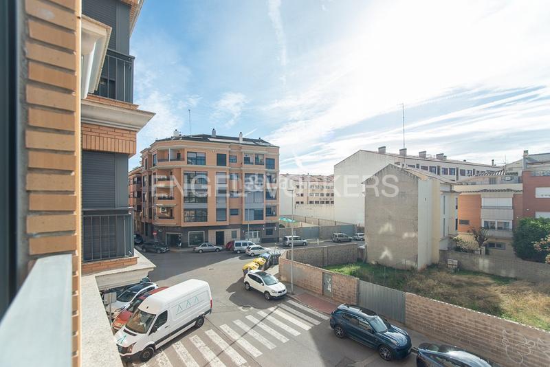 Foto f2e52875-596e-48e0-bb32-c832342074b3. Piccolo appartamento con riscaldamento parcheggio in Villarreal / Vila - real
