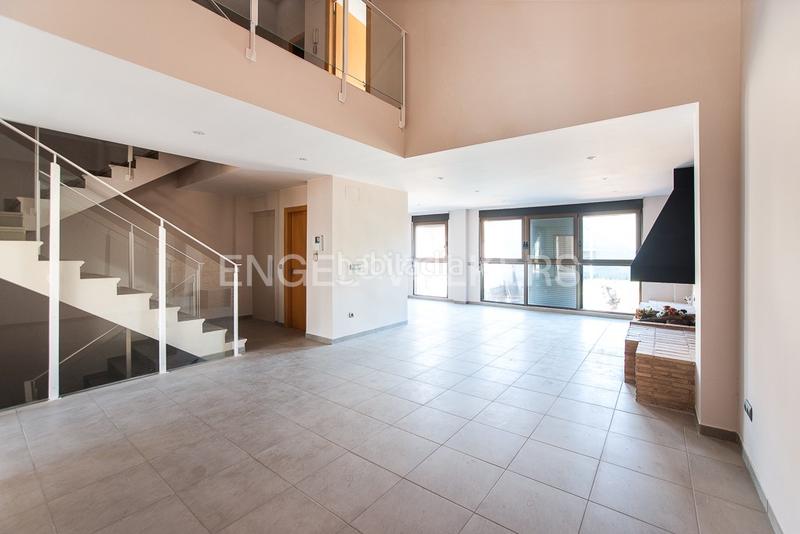 Foto 5ed62510-9cc3-4a19-800a-12abc0f01fbb. House with heating parking in Onda