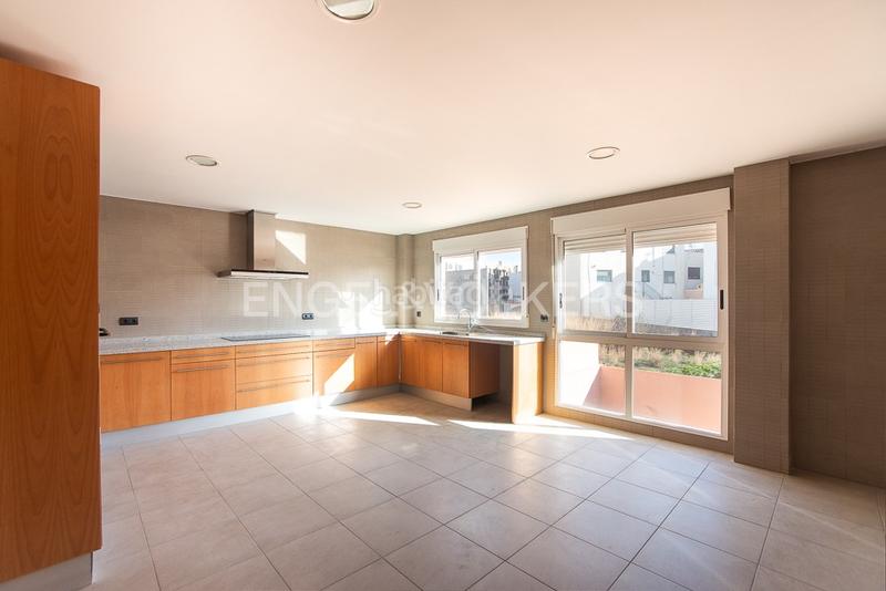 Foto cded21e3-225a-49f9-9c4f-8457c3814926. House with heating parking in Onda