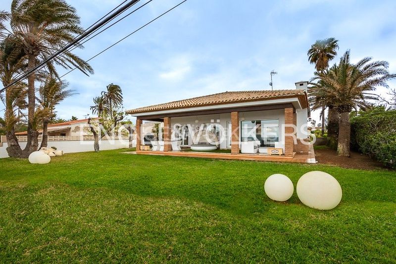 Foto ff00823d-24de-497f-a18e-5c00583f21e5. Casale con riscaldamento parcheggio in Les Bassetes - El Marjal Dénia