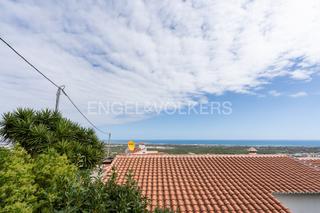 Casa a Font d´en Carròs (la). Chalet con vistas panorámicas a la montaña y al mar en oliva