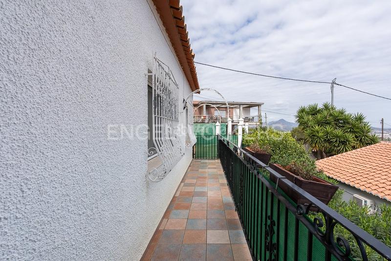 Foto f1129294-a3b8-48e0-aa4a-3eb15cf78025. Haus mit heizung parking in Font d´en Carròs (la)