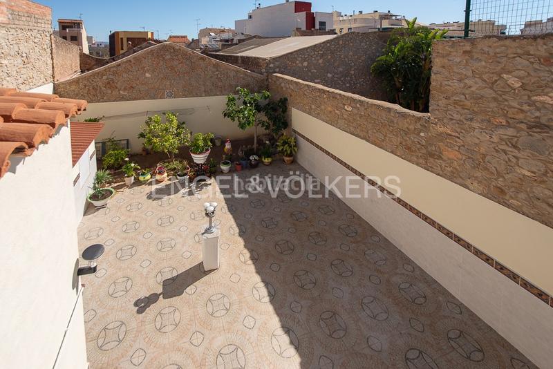 Foto 365e5ddc-a3de-45dd-96c2-6b6f640bf27b. Casa con riscaldamento in Centro Oropesa del Mar