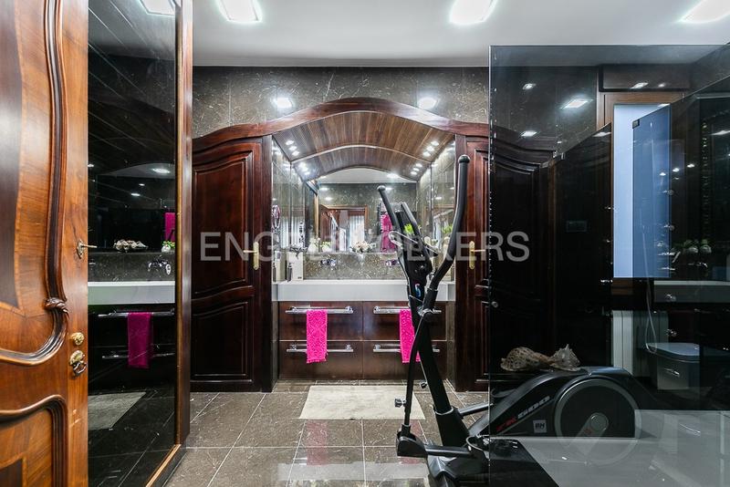 Foto 9352a7de-28c4-42a7-98a0-0576386eda15. Apartament amb calefacció a Sant Francesc Valencia