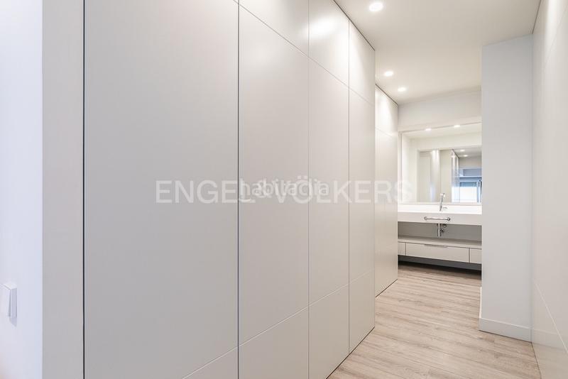 Foto 441f3856-fc09-49bf-8e59-a8ab48ee8509. Apartament amb calefacció aparcament a Sant Francesc Valencia